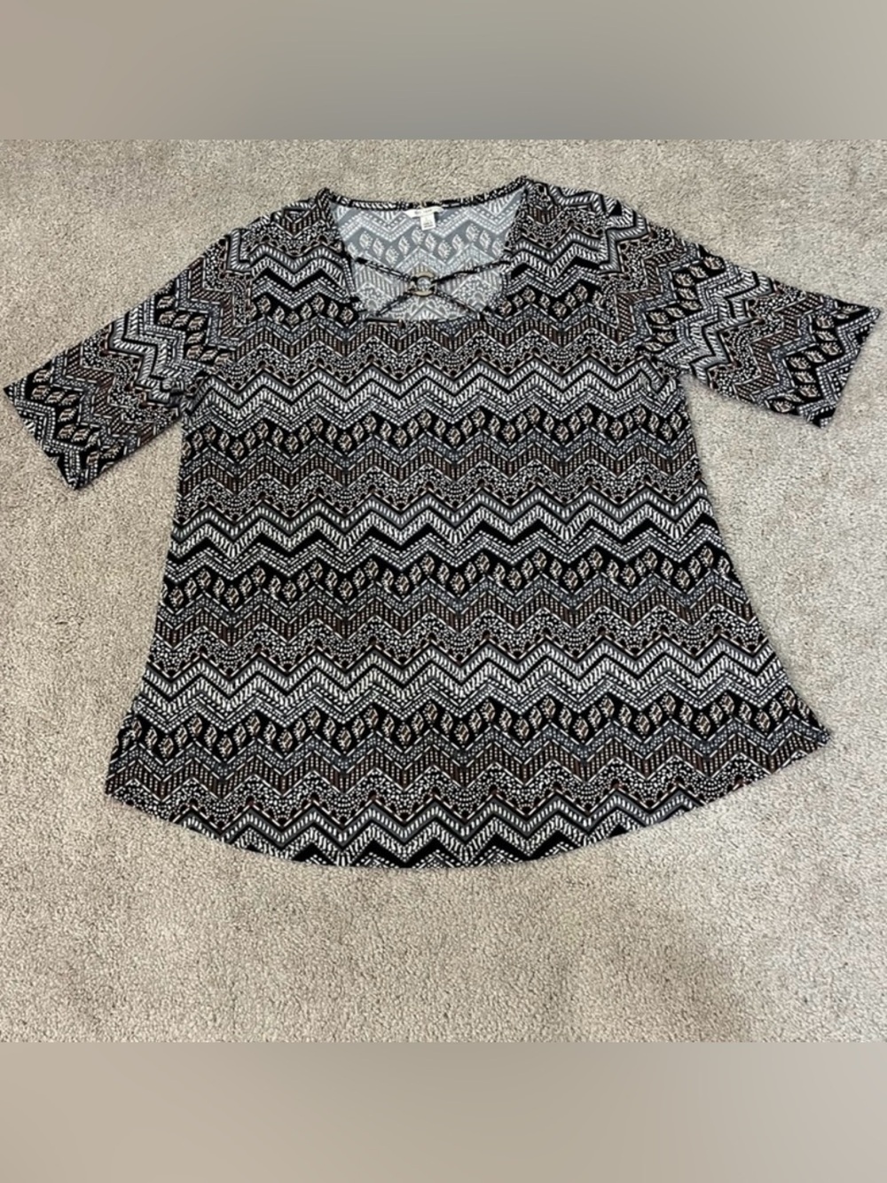 Cato Textured Blouse with Criss Cross Neckline